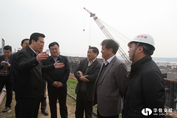 省委常委、市委書記黃楚平調(diào)研白洋港口新區(qū)11.jpg